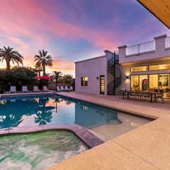 PARADISE VILLA