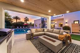 PARADISE VILLA - Image 5