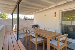 THE TWIN PALMS RETREAT - Image 5