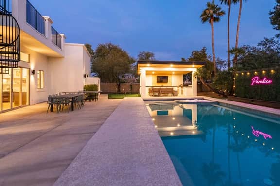 PARADISE VILLA - Image 4