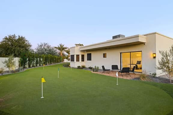 THE VALE & SAGE - Image 3