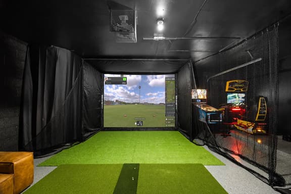 THE SCOTTSDALE CLUBHOUSE - Image 1