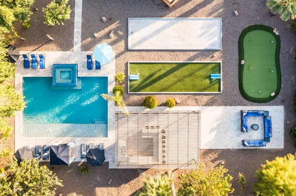 THE SUN VALLEY ESTATE - Image 1